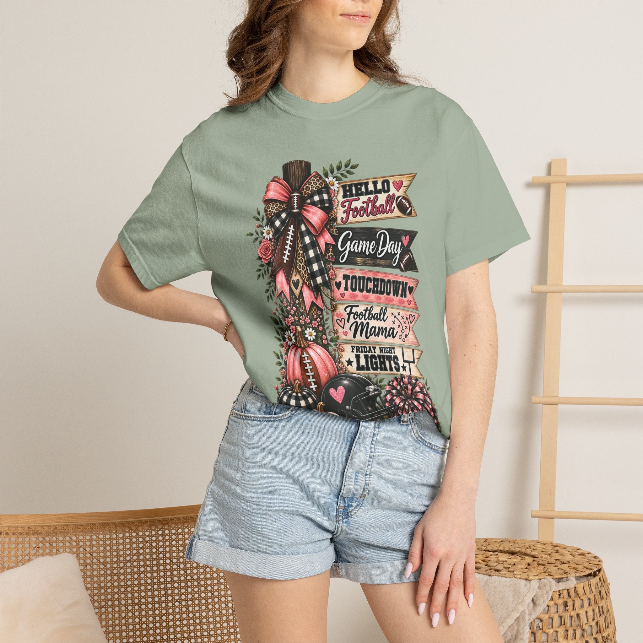 Football Mama Fall T-Shirt – Game Day Touchdown Pumpkins Design