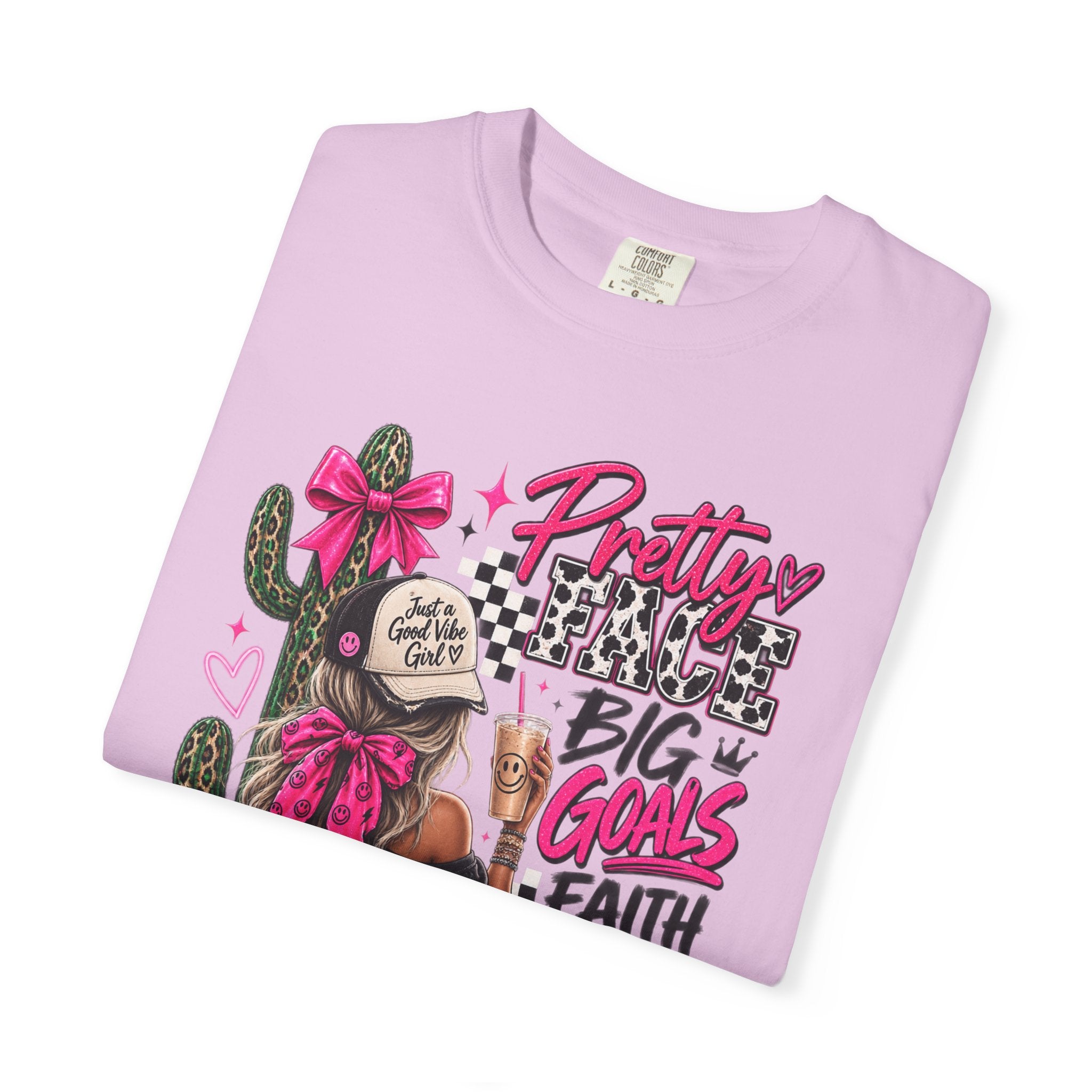 Pretty Girl Vibes Graphic T-Shirt — "Pretty, Big Goals, Faith Over Fear" Punk Streetwear