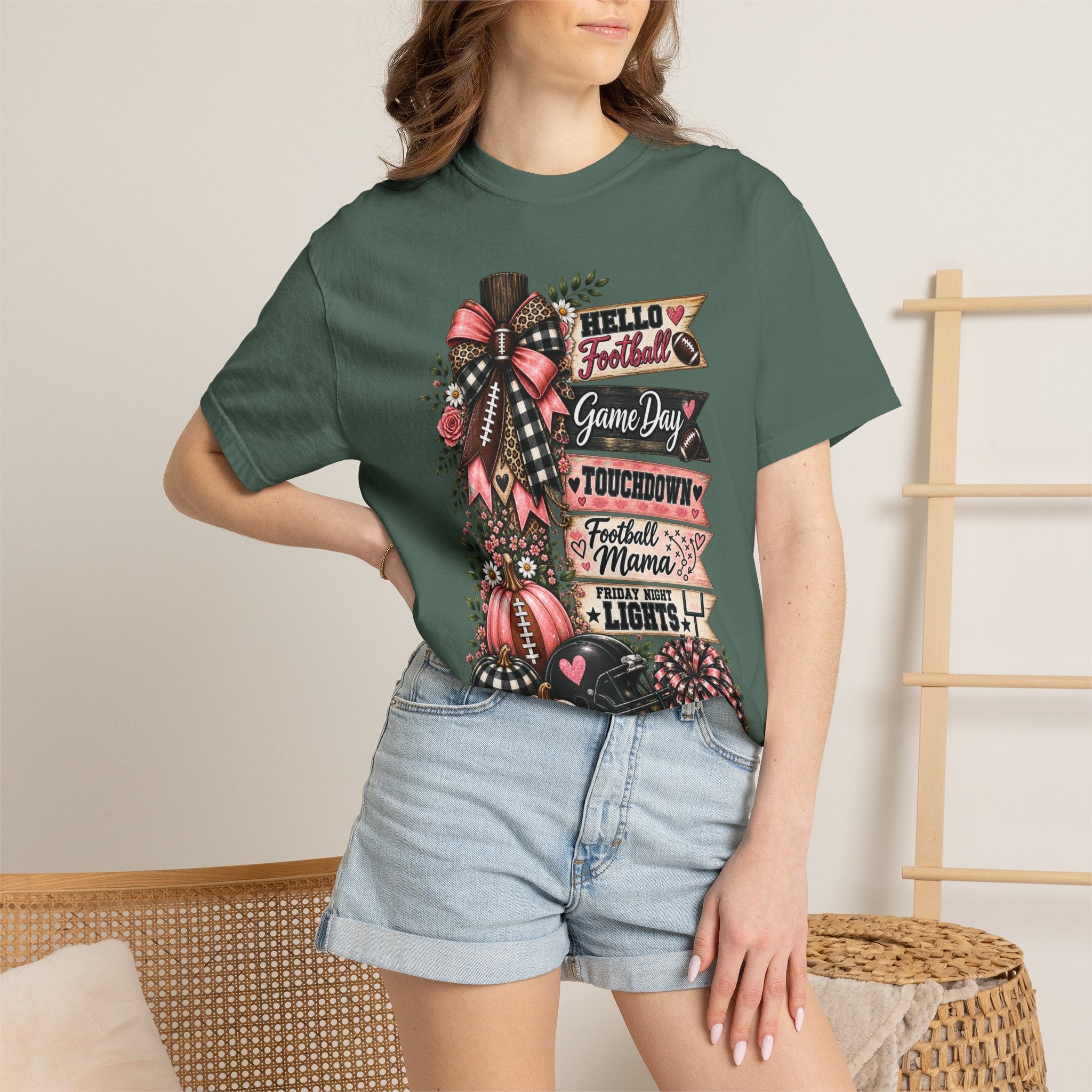 Football Mama Fall T-Shirt – Game Day Touchdown Pumpkins Design