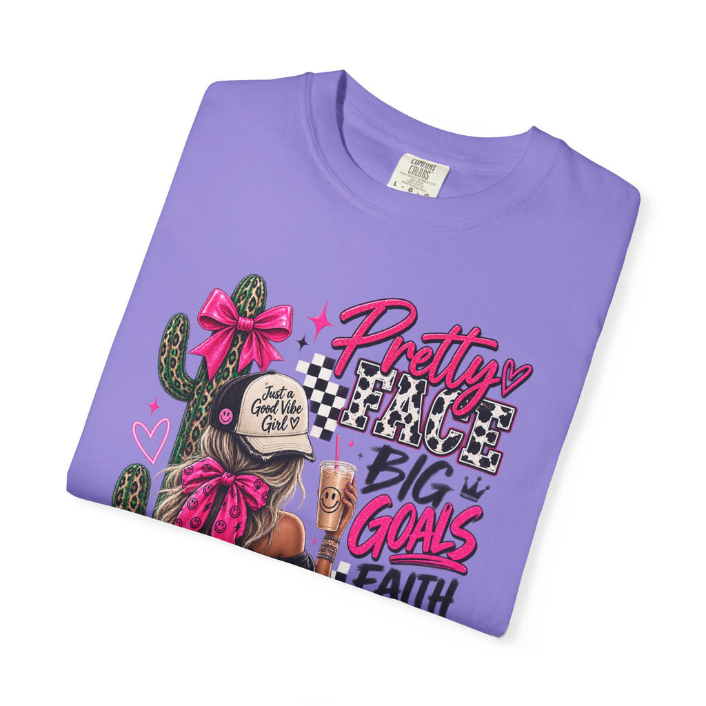 Pretty Girl Vibes Graphic T-Shirt — "Pretty, Big Goals, Faith Over Fear" Punk Streetwear
