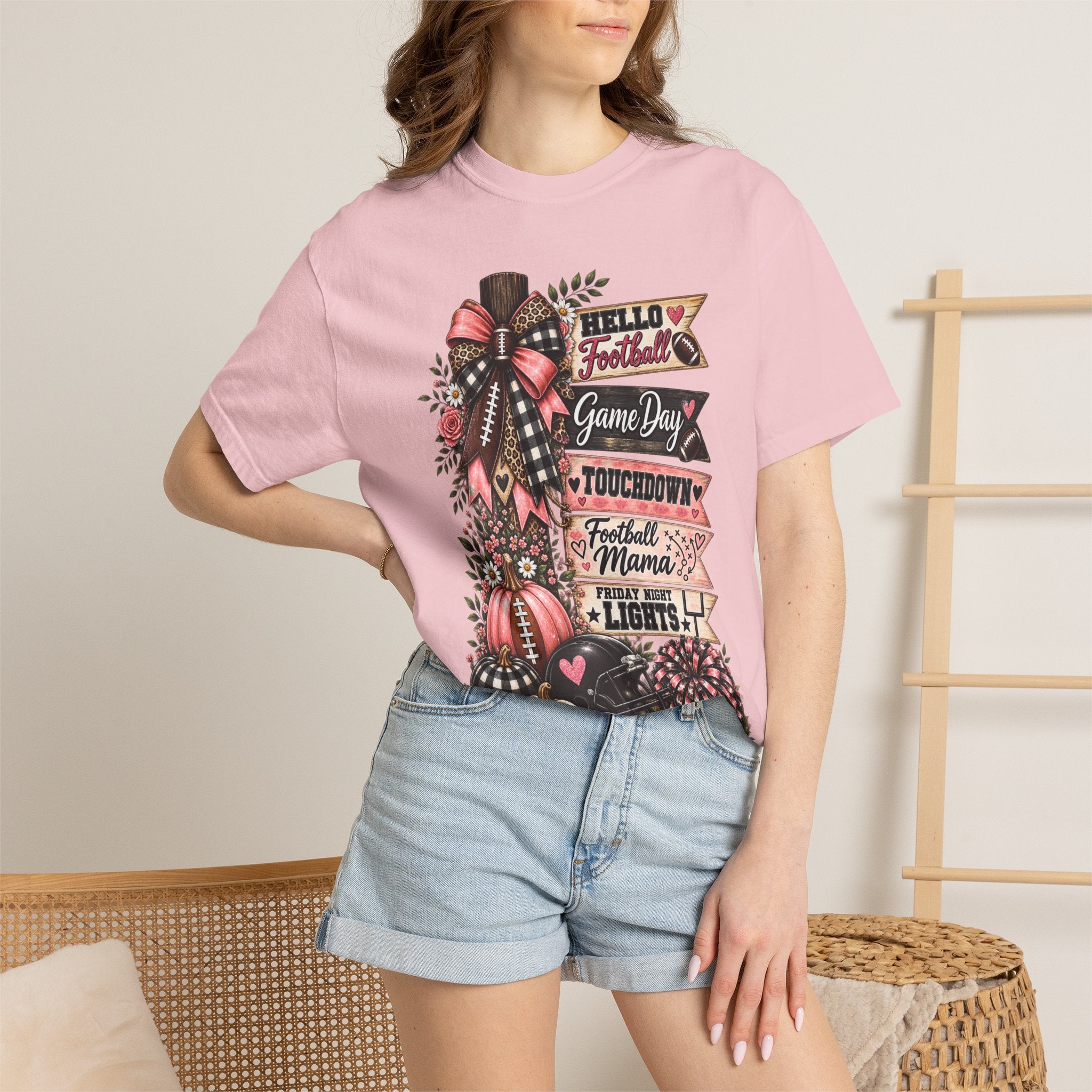 Football Mama Fall T-Shirt – Game Day Touchdown Pumpkins Design